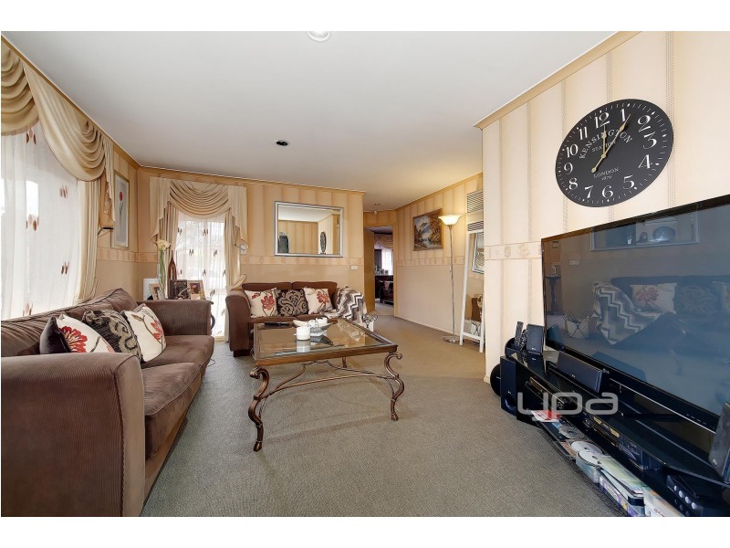 7 Lawry Place, Meadow Heights VIC 3048