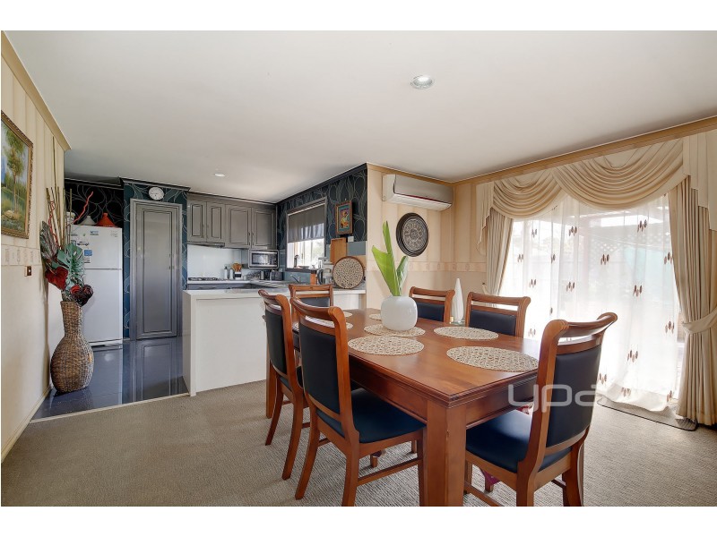 7 Lawry Place, Meadow Heights VIC 3048