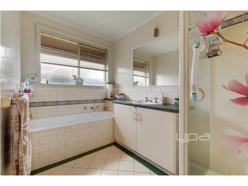 7 Lawry Place, Meadow Heights VIC 3048