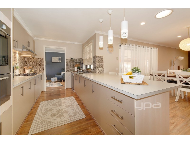 120 Lightwood Crescent, Meadow Heights VIC 3048