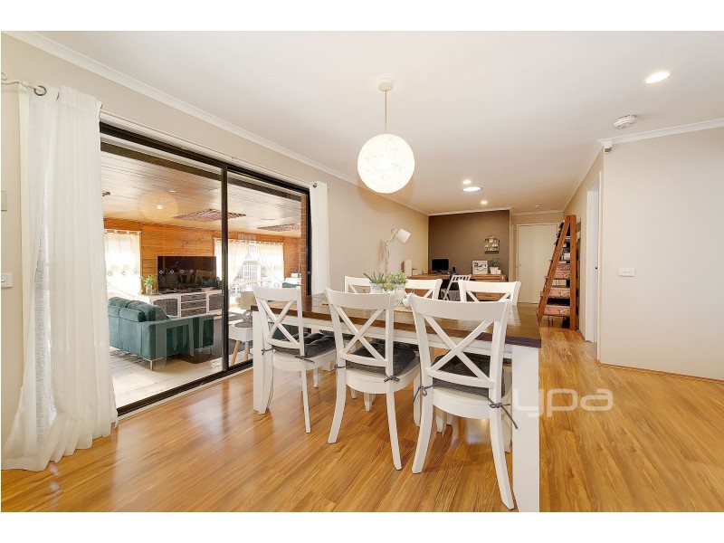 120 Lightwood Crescent, Meadow Heights VIC 3048