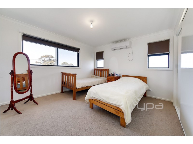 3/16 Huntly Court, Meadow Heights VIC 3048