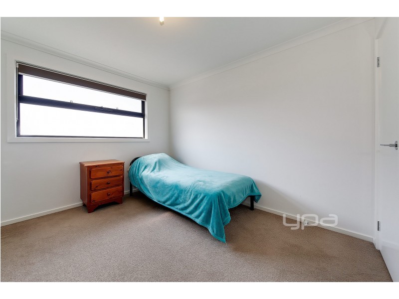 3/16 Huntly Court, Meadow Heights VIC 3048