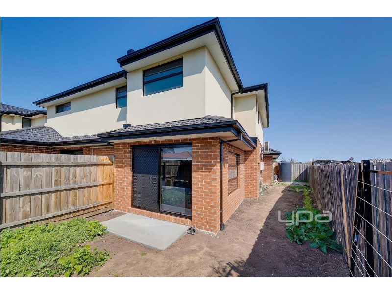 3/16 Huntly Court, Meadow Heights VIC 3048
