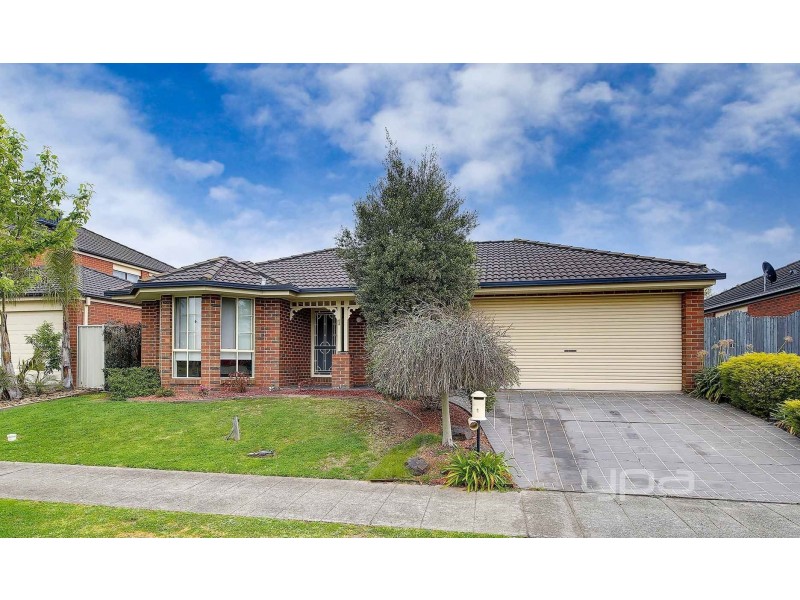 1 Elmwood Place, Craigieburn VIC 3064