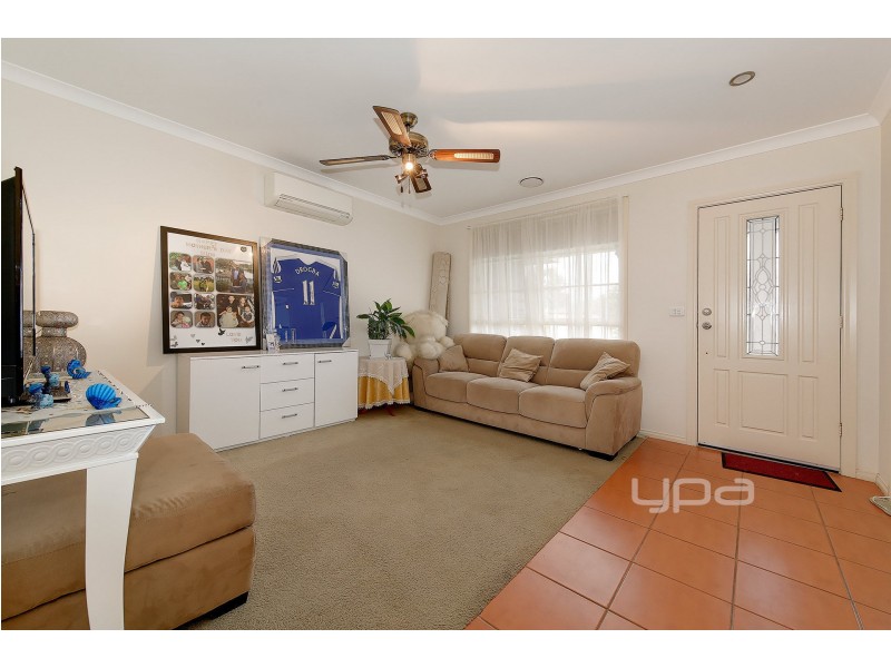 50 Sandover Drive, Roxburgh Park VIC 3064