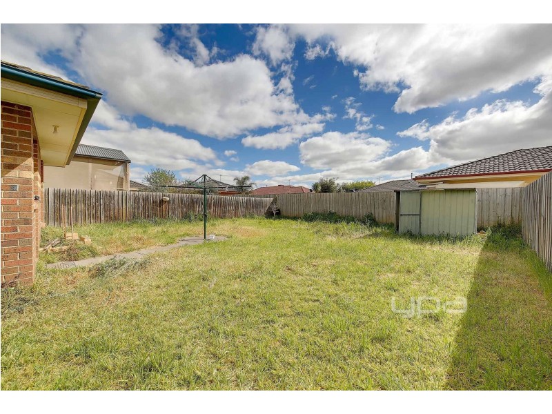 50 Sandover Drive, Roxburgh Park VIC 3064