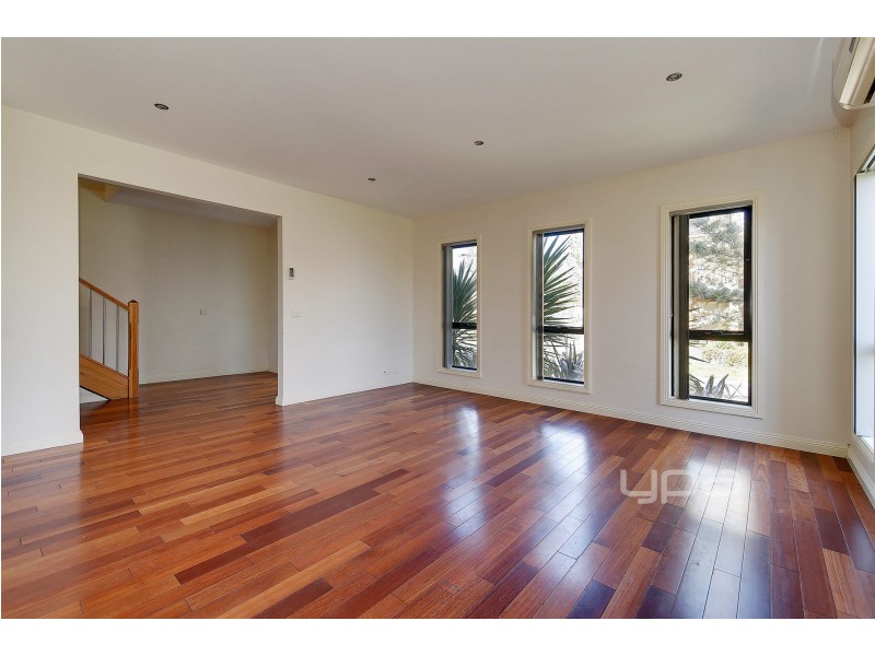 1 Holbeck Place, Craigieburn VIC 3064