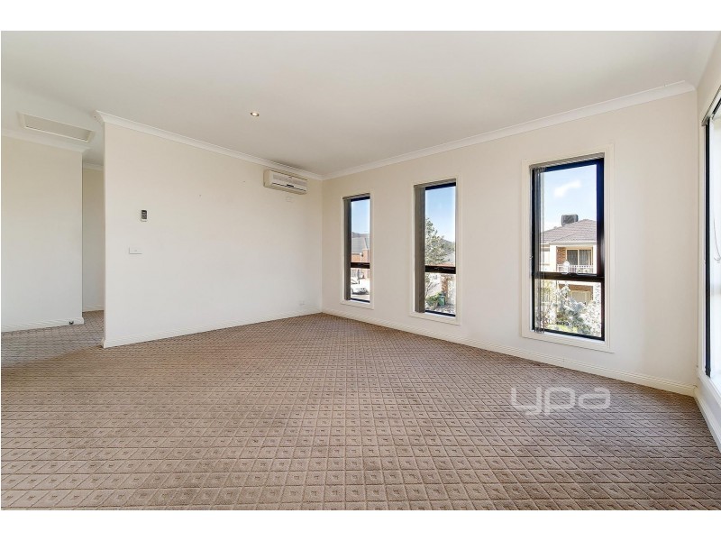 1 Holbeck Place, Craigieburn VIC 3064