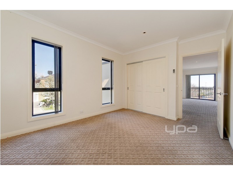 1 Holbeck Place, Craigieburn VIC 3064