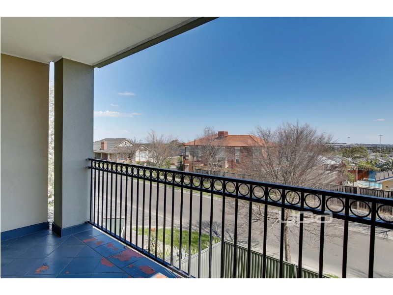 1 Holbeck Place, Craigieburn VIC 3064