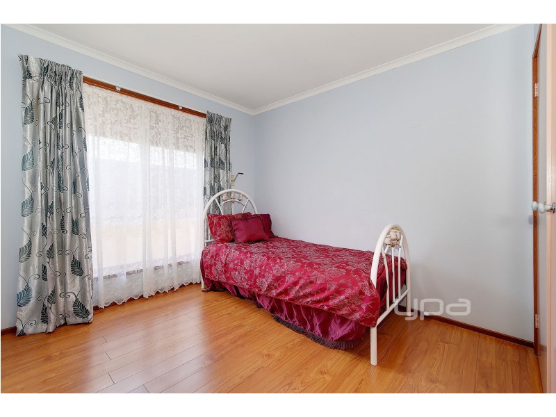 10 Woods Close, Meadow Heights VIC 3048