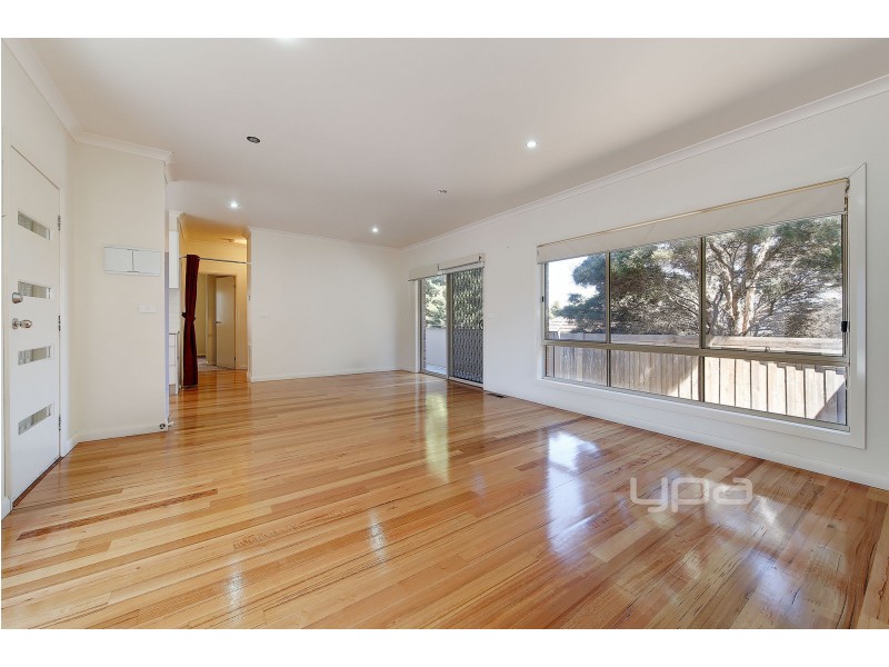 13A  Bicentennial Crescent, Meadow Heights VIC 3048