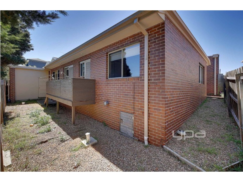 13A  Bicentennial Crescent, Meadow Heights VIC 3048