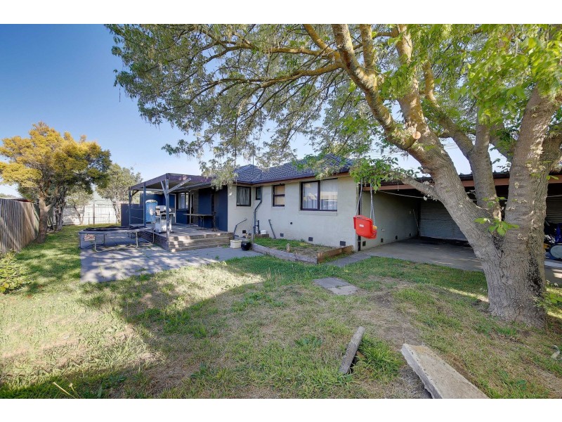 19 Keysborough Street, Craigieburn VIC 3064