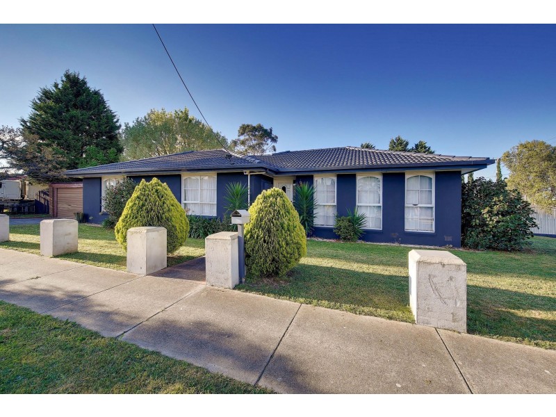 19 Keysborough Street, Craigieburn VIC 3064