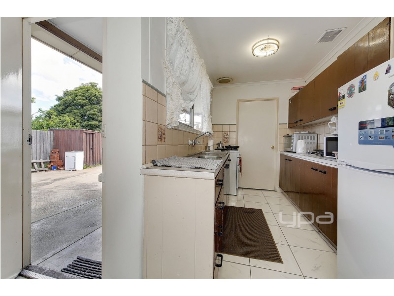 5 Fumina Court, Meadow Heights VIC 3048