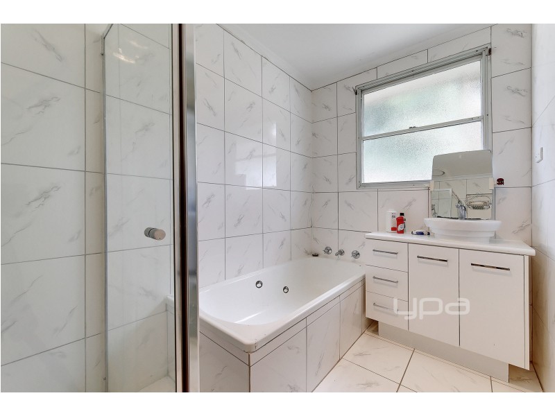 5 Fumina Court, Meadow Heights VIC 3048