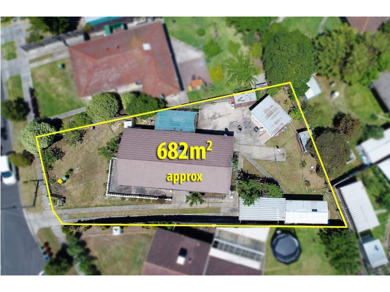 5 Fumina Court, Meadow Heights VIC 3048