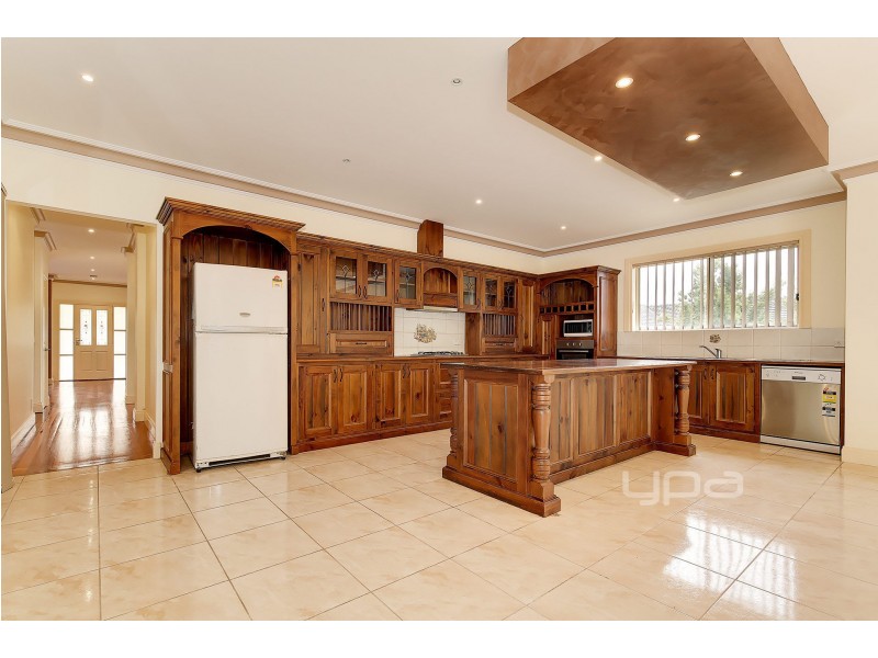 26 Clare Boulevard, Greenvale VIC 3059