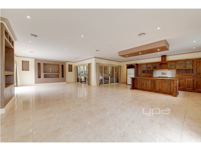 26 Clare Boulevard, Greenvale VIC 3059