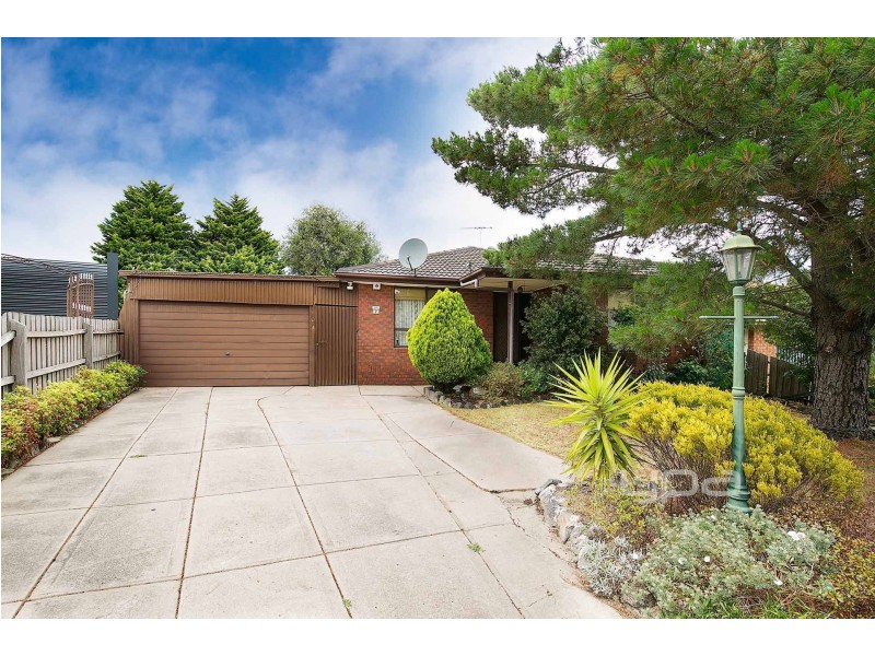 7 Garvoc Court, Meadow Heights VIC 3048