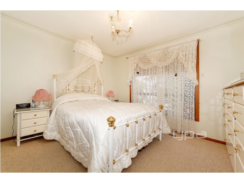 7 Garvoc Court, Meadow Heights VIC 3048