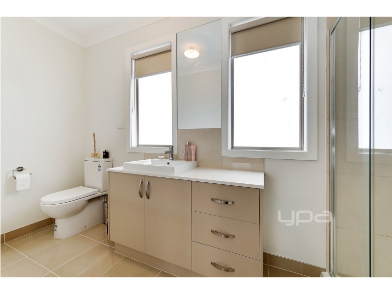 2/22 Geach Street, Dallas VIC 3047