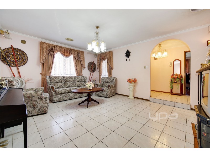 69 Mitchell Crescent, Meadow Heights VIC 3048