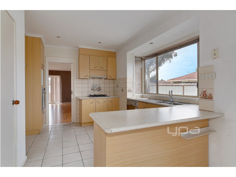 10 Milford Court, Meadow Heights VIC 3048