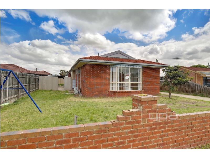 10 Milford Court, Meadow Heights VIC 3048