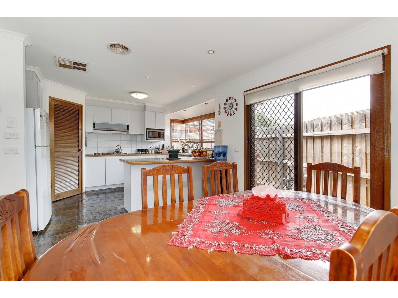 13 Thistle Court, Meadow Heights VIC 3048