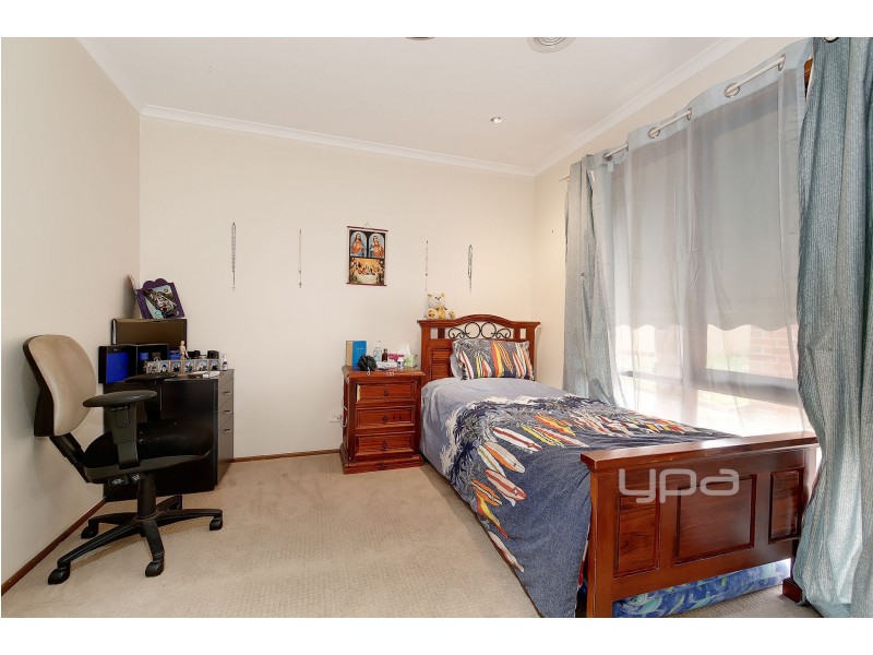 13 Thistle Court, Meadow Heights VIC 3048