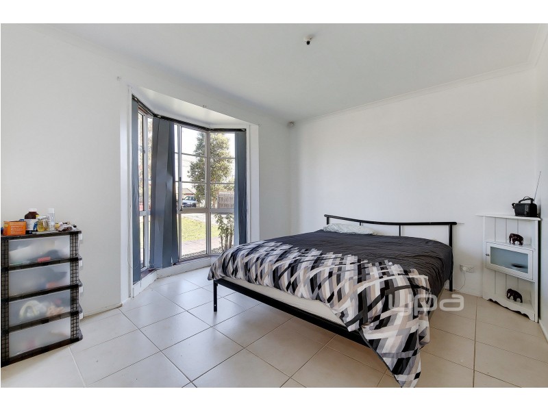 101 Rokewood Crescent, Meadow Heights VIC 3048