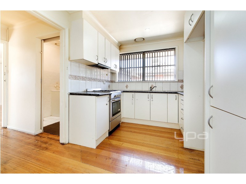 13 Crossley Crescent, Coolaroo VIC 3048