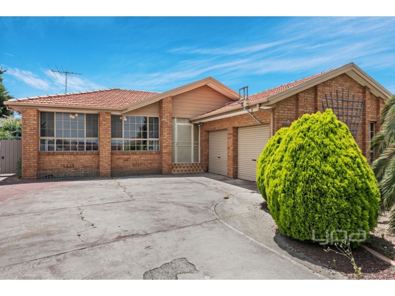 17 Coorong Court, Meadow Heights VIC 3048