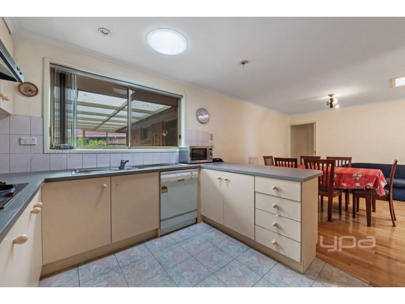 17 Coorong Court, Meadow Heights VIC 3048