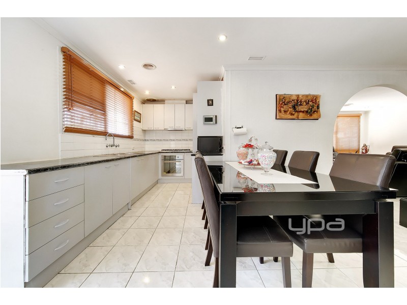 7 Lovat Court, Coolaroo VIC 3048