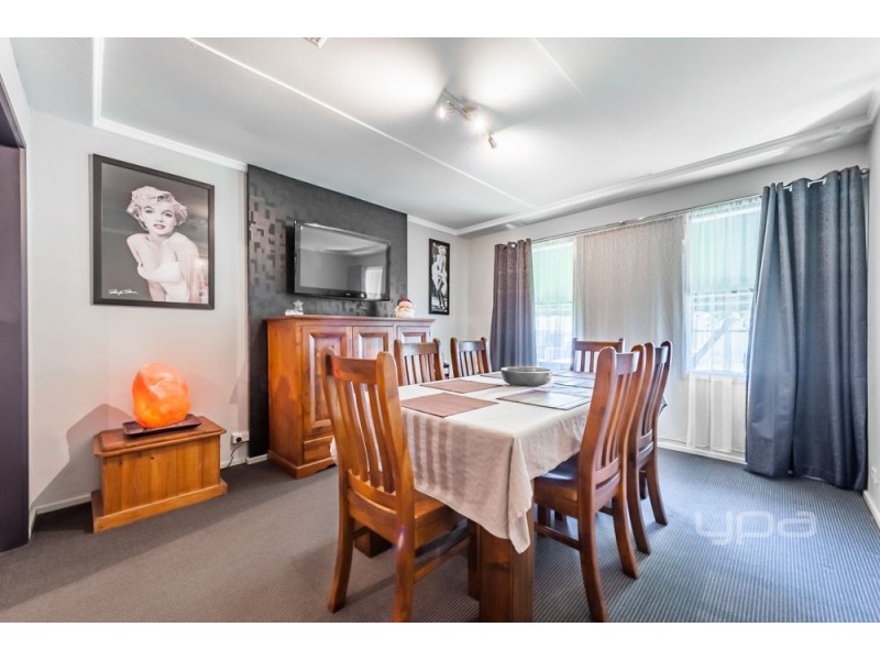 13 Drouin Street, Dallas VIC 3047