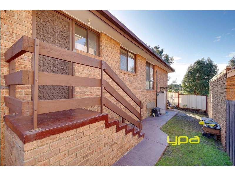 1 Dillwynia Place, Meadow Heights VIC 3048