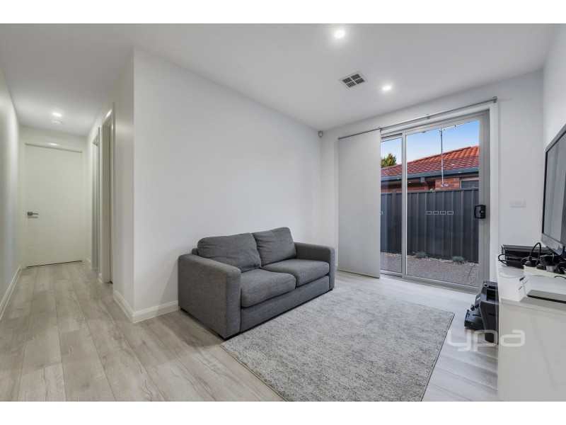 10 Hydra Court, Roxburgh Park VIC 3064