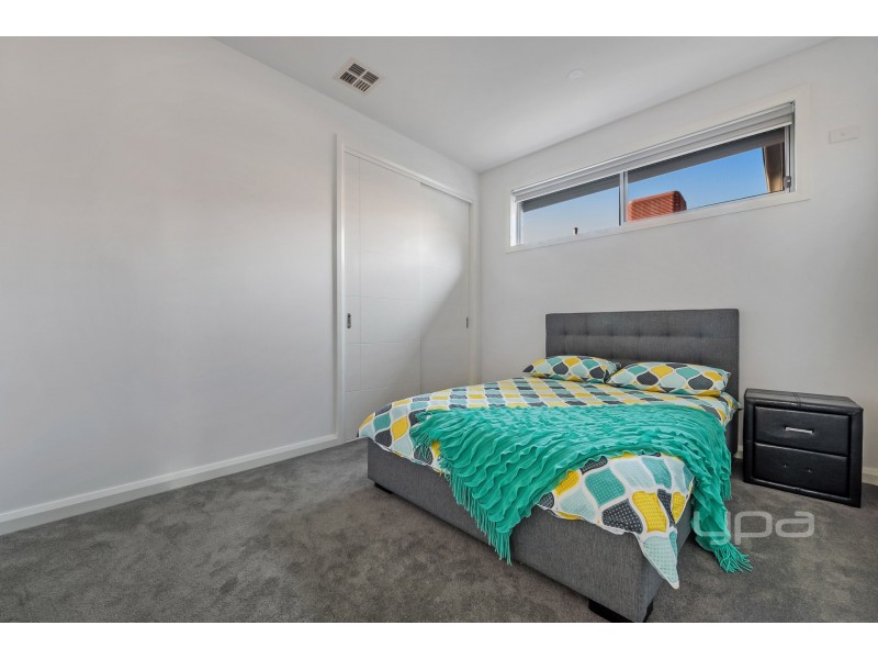 10 Hydra Court, Roxburgh Park VIC 3064