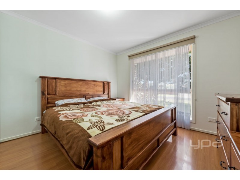 57 Ashleigh Crescent, Meadow Heights VIC 3048