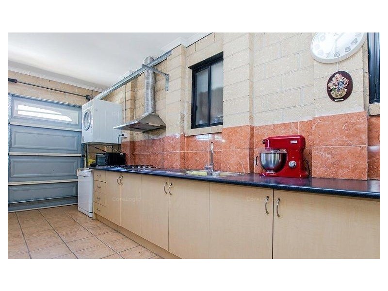 25 Colchester Circuit, Roxburgh Park VIC 3064