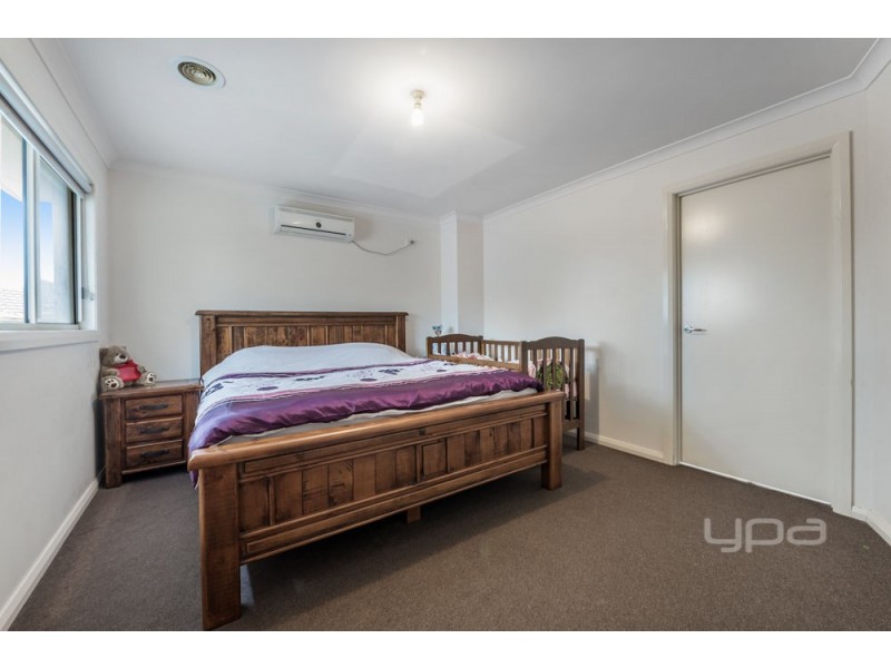 1/11 Dutton Court, Meadow Heights VIC 3048