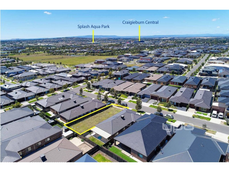 8 Euphoria Street, Craigieburn VIC 3064