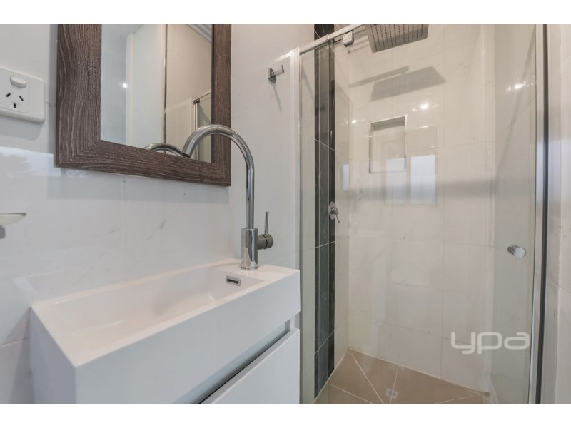 17 Ventnor Crescent, Coolaroo VIC 3048