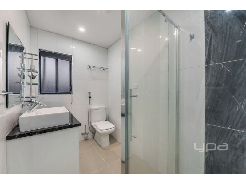 17 Ventnor Crescent, Coolaroo VIC 3048