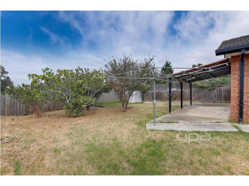 1 Gimlet Close, Meadow Heights VIC 3048