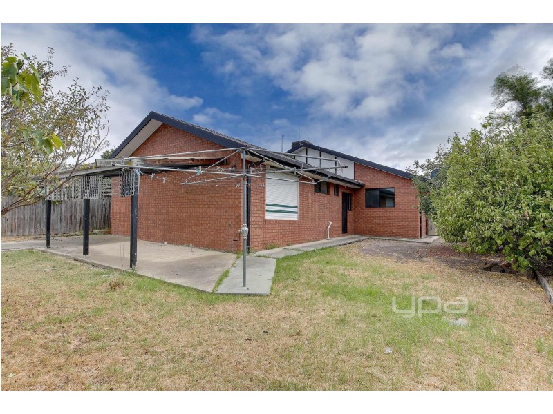 1 Gimlet Close, Meadow Heights VIC 3048